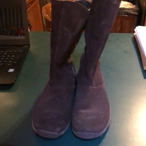 Kids Merrill suede boots size 5